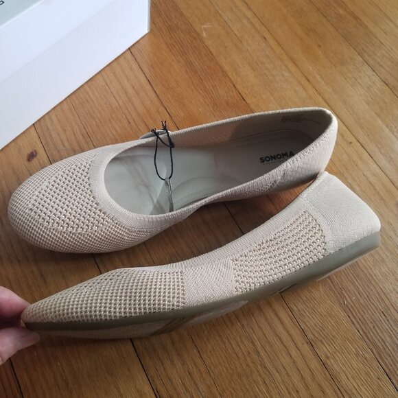 Sonoma Comfort Knit Women's Flats Taupe NWTO - Picture 3 of 8